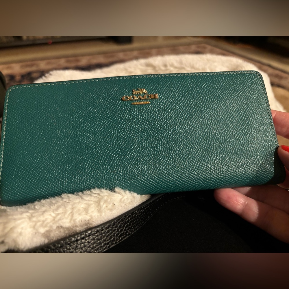 COACH Slim Snap Green 💚 Leather Wallet EUC